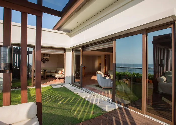The Ritz-carlton Bali Resort Nusa Dua (Bali)