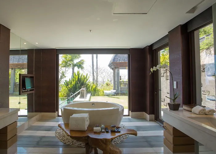 Курортный комплекс The Ritz-carlton Bali